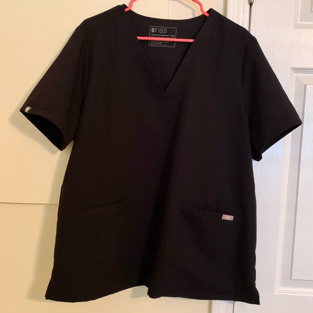 FIGS Scrub Top